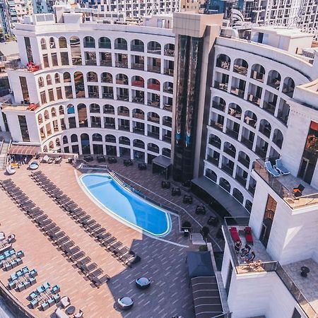 Colosseum Marina Hotel Batoumi Extérieur photo