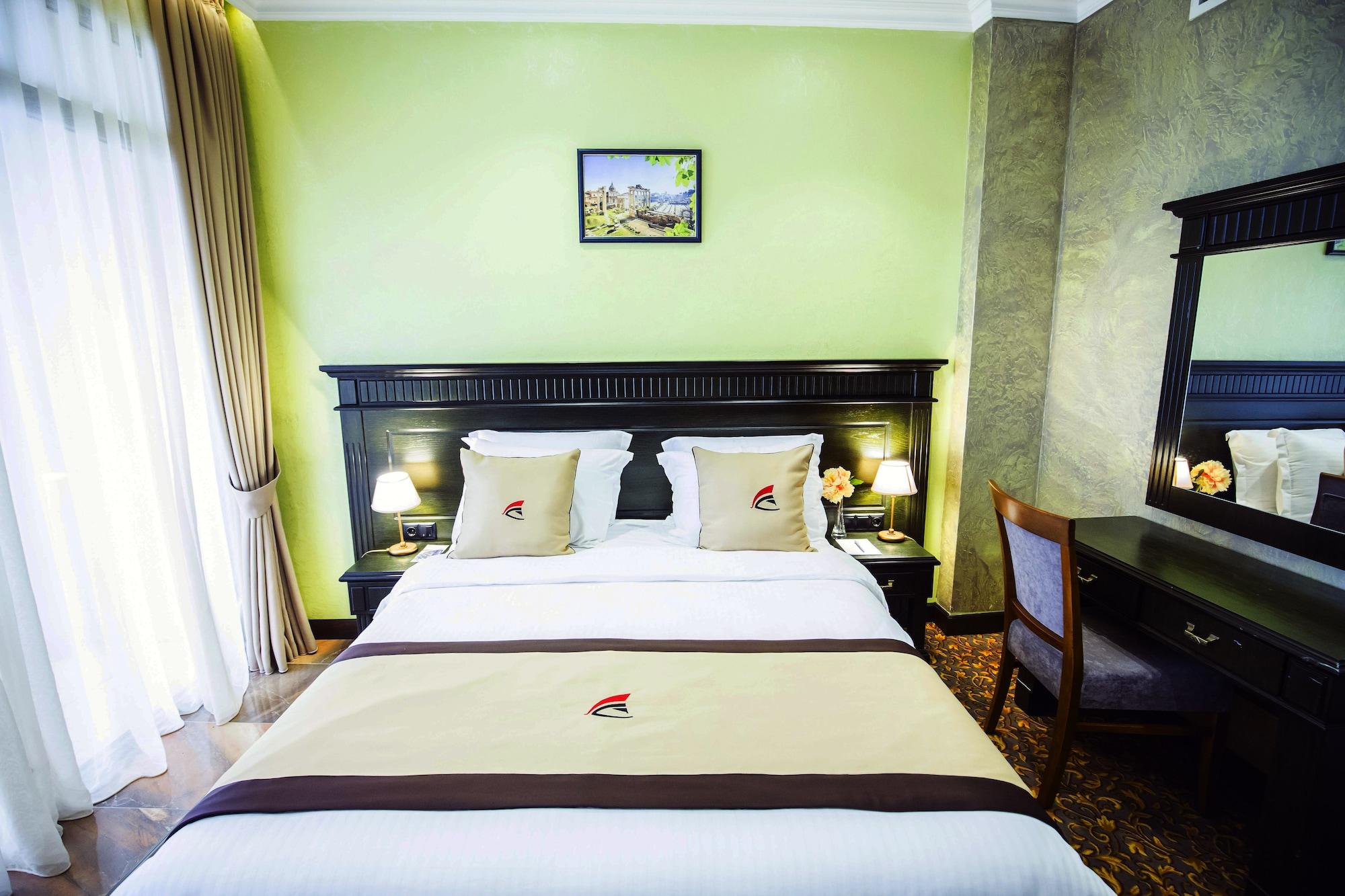 Colosseum Marina Hotel Batoumi Extérieur photo